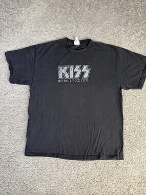 Vintage Vinyl KISS Shirt Mens XL Black Detroit Rock City Graphic Short Sleeve